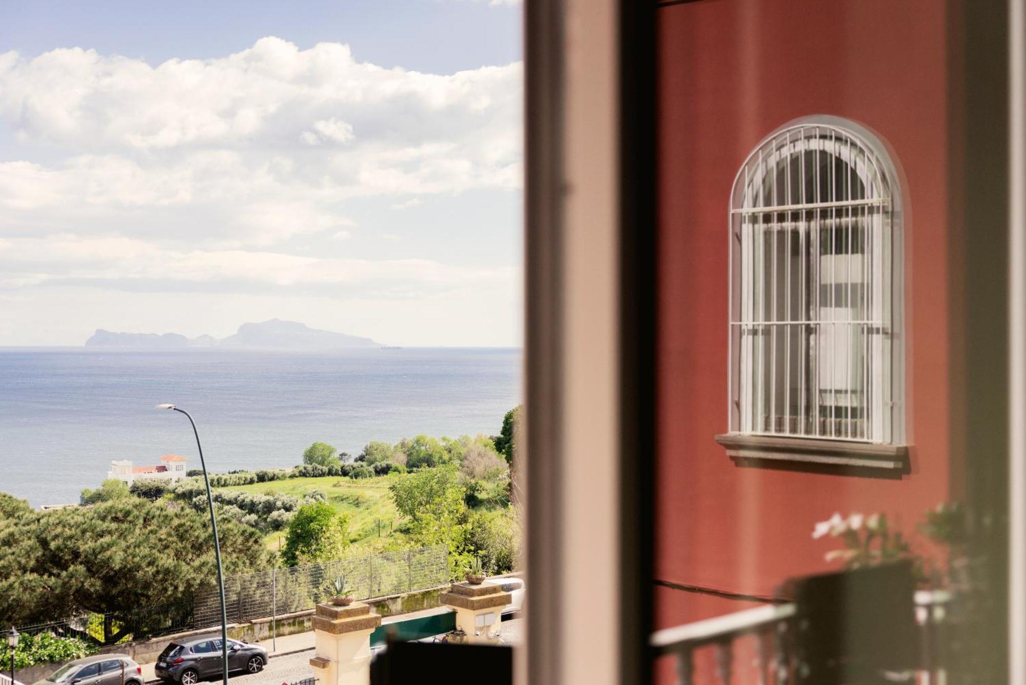 Posillipo 70 Napoli Apartment Exterior photo